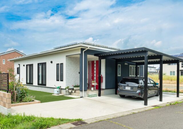 勾配天井のある平屋　大人の女性が過ごしやすいオーベルジュ風のお家